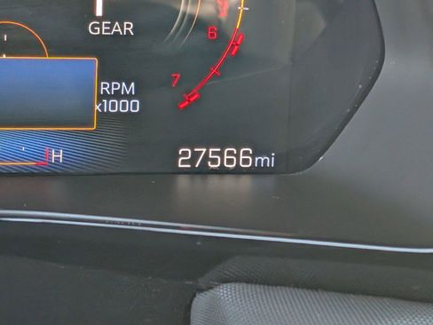 Used 2024 Chevrolet Colorado Z71 w/ Z71 Convenience Package 2 image 21