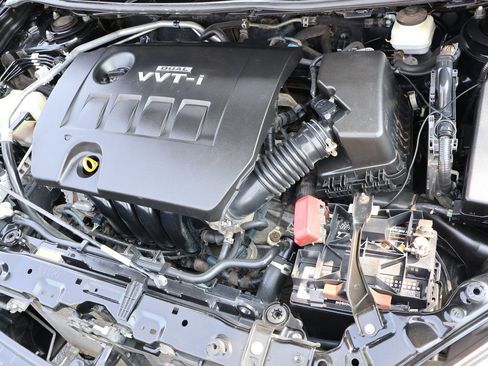 Used 2010 Toyota Matrix image 45