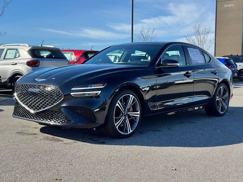 Used 2025 Genesis G70 2.5T w/ Sport Prestige Package image 8