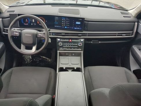 Used 2024 Hyundai Santa Fe SE FWD image 17