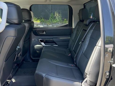 Used 2022 Toyota Tundra Limited w/ Power Package AWD/4WD image 14