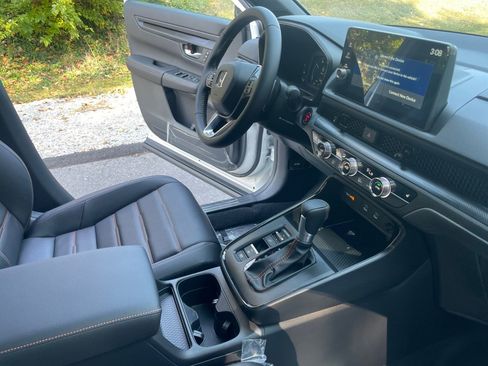 Used 2026 Honda CR-V Sport-L image 29