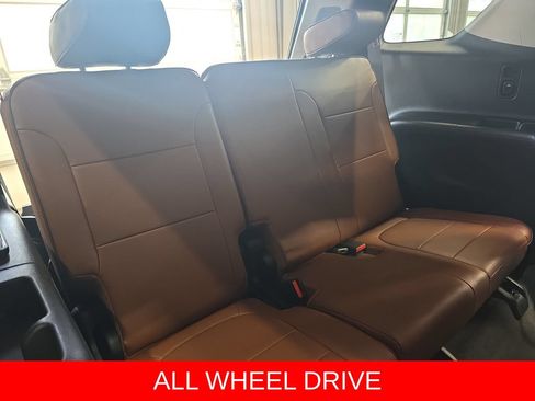 Used 2020 Chevrolet Traverse High Country w/ LPO, Floor Liner Package AWD/4WD image 13