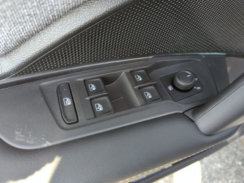 New 2026 Volkswagen Tiguan S AWD/4WD image 30