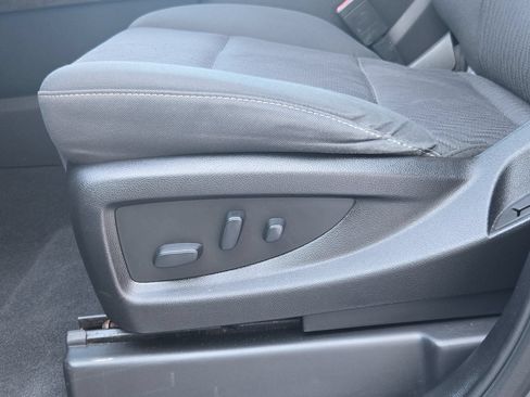 Used 2019 Chevrolet Tahoe LS AWD/4WD image 23