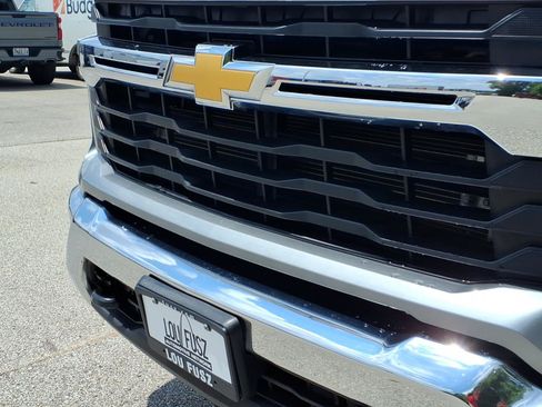 Used 2024 Chevrolet Silverado 3500 LT w/ Convenience Package AWD/4WD image 33