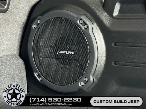 Used 2022 Jeep Wrangler Unlimited Rubicon 4xe w/ Safety Group AWD/4WD image 23