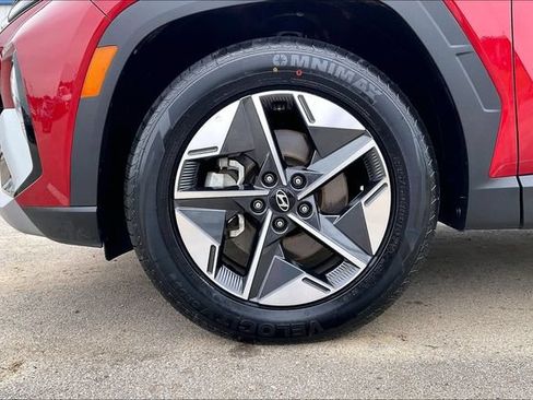 Certified 2025 Hyundai Tucson SEL FWD image 8
