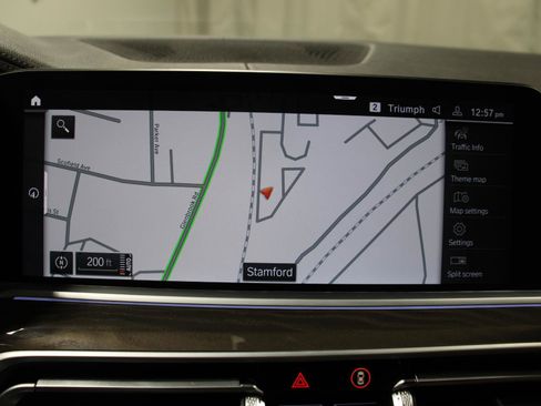 Used 2022 BMW X6 xDrive40i w/ M Sport Package image 10