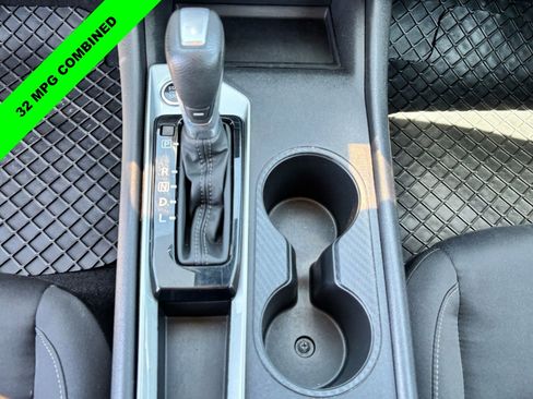 Used 2025 Nissan Altima 2.5 SV FWD image 27
