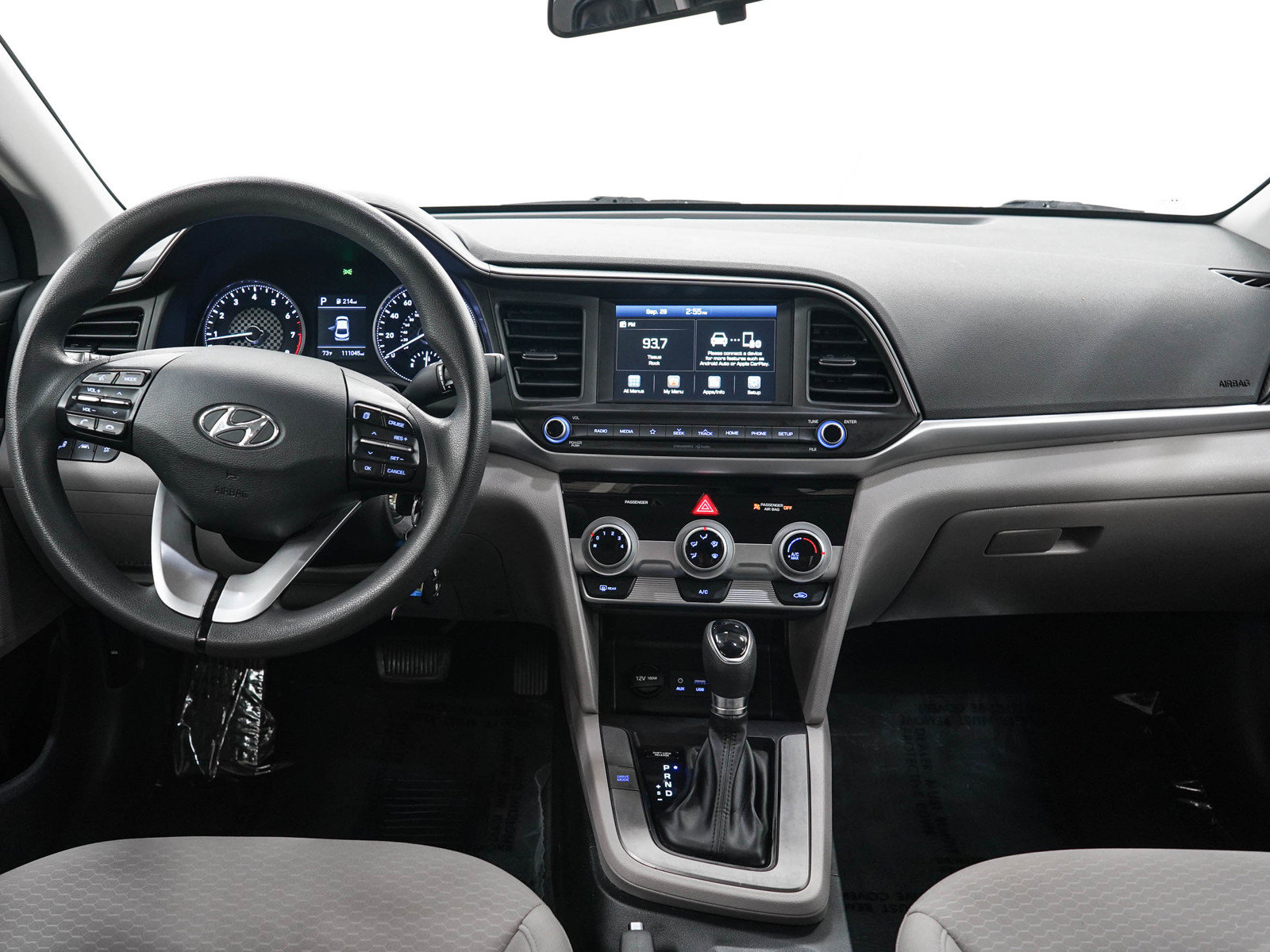 Used 2019 Hyundai Elantra SEL FWD image 14