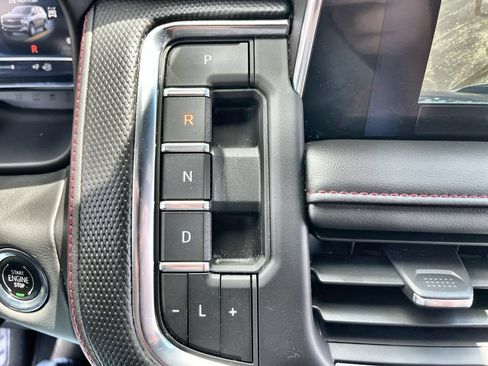 Used 2023 Chevrolet Tahoe RST AWD/4WD image 16