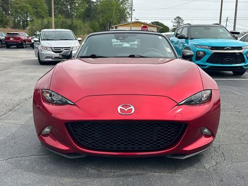 Used 2020 MAZDA MX-5 Miata Sport image 3