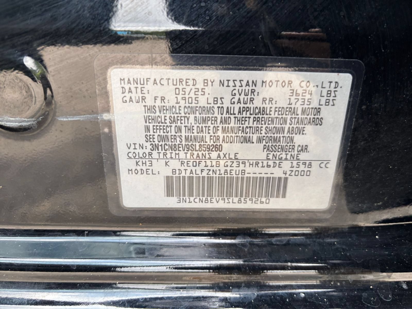 Used 2025 Nissan Versa SV FWD image 25