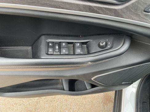 Used 2021 Jeep Grand Cherokee L Limited image 11