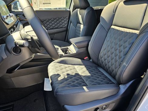 New 2026 Nissan Rogue Platinum AWD/4WD image 18