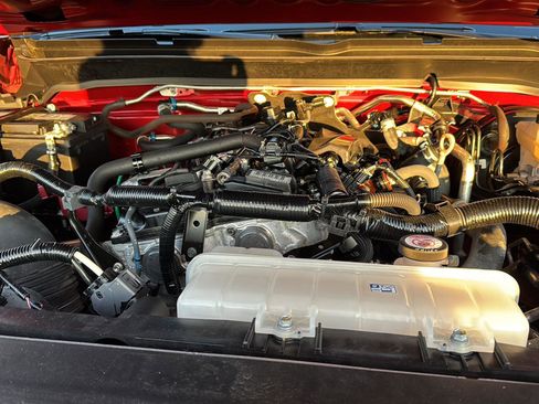 Used 2024 Toyota Tacoma SR5 image 28