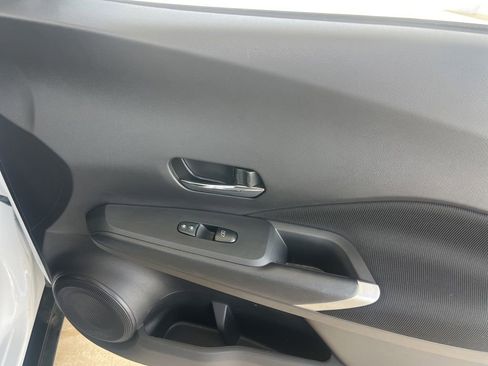 Used 2024 Nissan Kicks SV FWD image 22