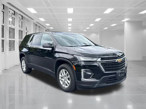 Certified 2023 Chevrolet Traverse LS FWD image 3