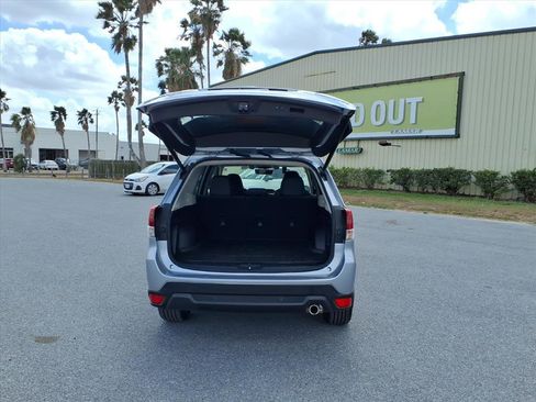 Used 2021 Subaru Forester Limited image 26