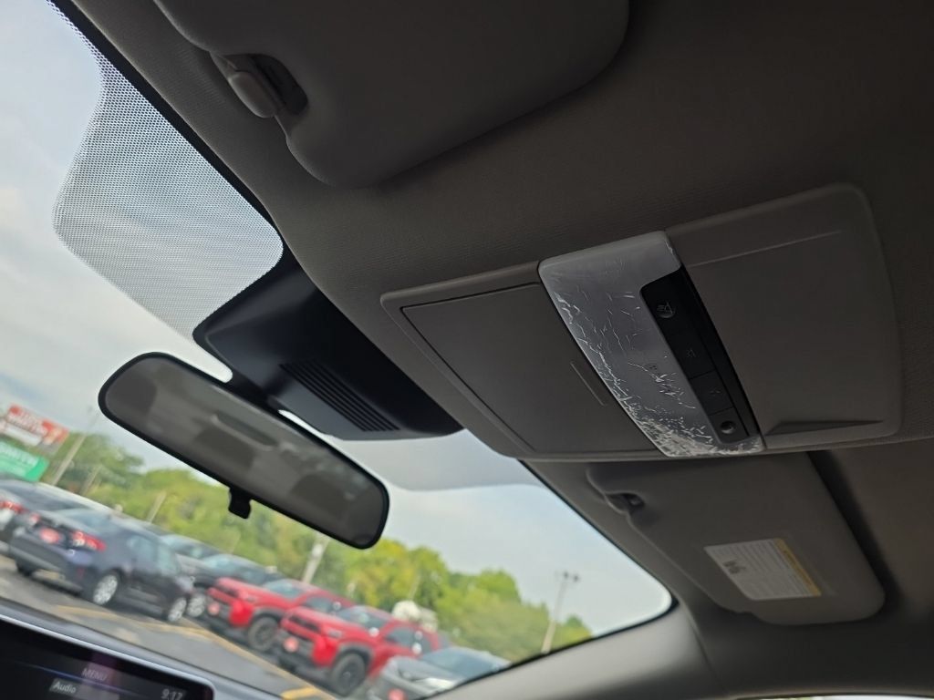 Used 2025 Nissan Sentra SV w/ Trunk Package FWD image 27