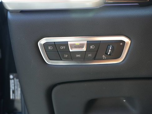 Used 2019 BMW X5 xDrive40i w/ Convenience Package AWD/4WD image 10