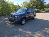 Used 2023 Jeep Renegade Latitude w/ Premium Group image 2