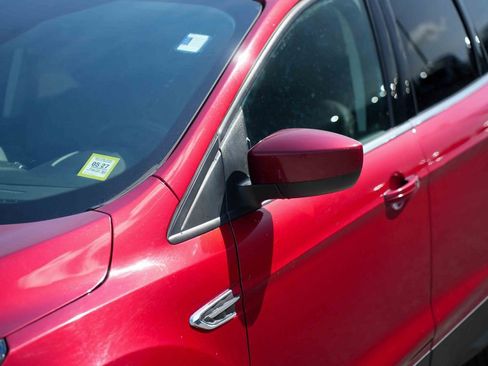 Used 2019 Ford Escape SEL AWD/4WD image 10