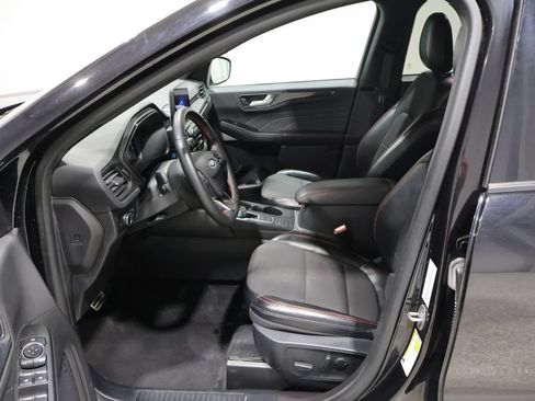 Used 2024 Ford Escape ST-Line AWD/4WD image 9