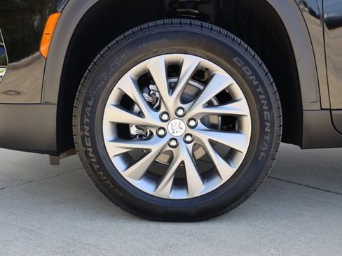 New 2026 Buick Enclave Preferred FWD image 9
