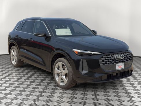 New 2026 Audi Q5 Premium Plus AWD/4WD image 7