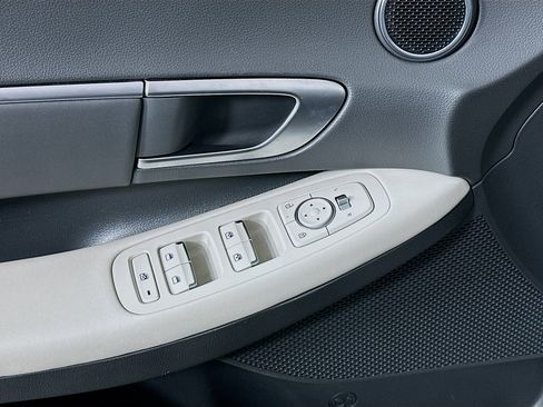 Used 2024 Hyundai Sonata SEL image 15