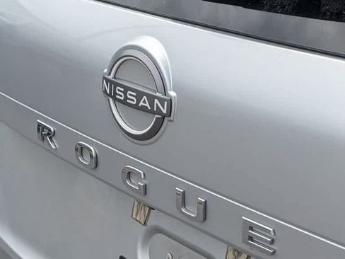 Used 2023 Nissan Rogue SV AWD/4WD image 7
