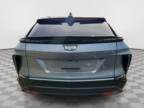 Certified 2024 Cadillac Lyriq Luxury AWD/4WD image 5