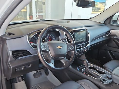 Used 2018 Chevrolet Traverse LT FWD image 10