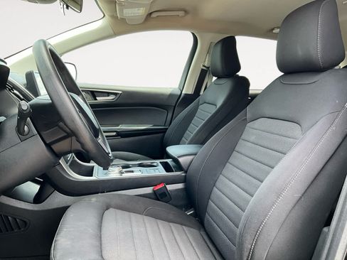 Used 2022 Ford Edge SE w/ Black Appearance Package AWD/4WD image 9