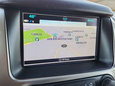 Used 2018 Chevrolet Tahoe LT image 24