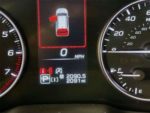 Used 2026 Subaru Forester Premium AWD/4WD image 13