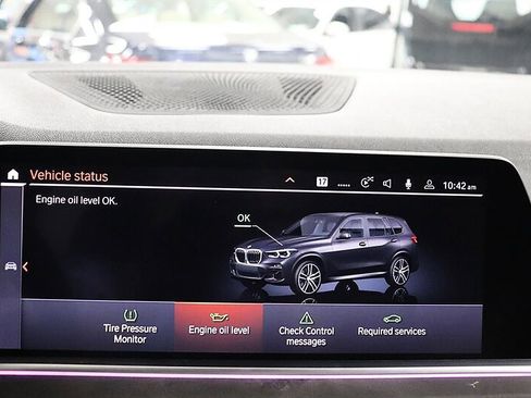Used 2019 BMW X5 xDrive50i w/ M Sport Package AWD/4WD image 35