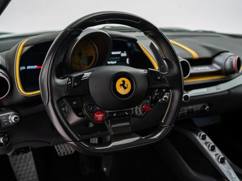 Used 2020 Ferrari 812 Superfast image 14