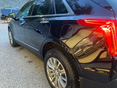 Used 2018 Cadillac XT5 Luxury w/ Driver Awareness Package image 37