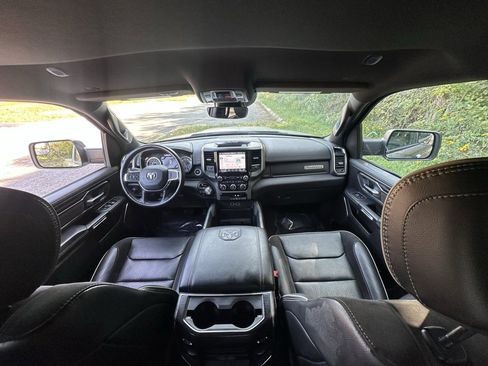 Used 2024 RAM 1500 Laramie image 37