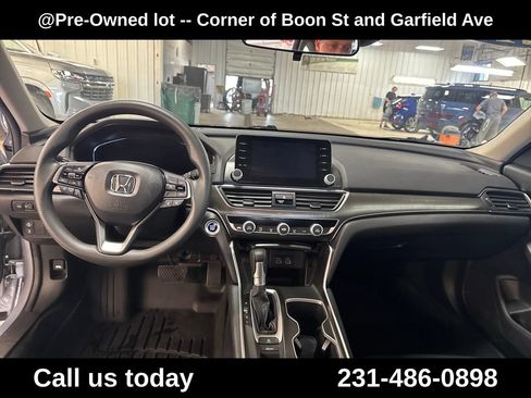 Used 2021 Honda Accord LX image 17