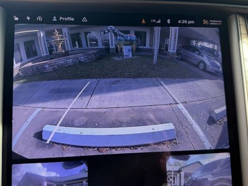 Used 2020 Tesla Model X Long Range image 8