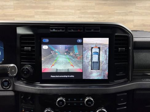 Used 2023 Ford F250 Platinum image 13