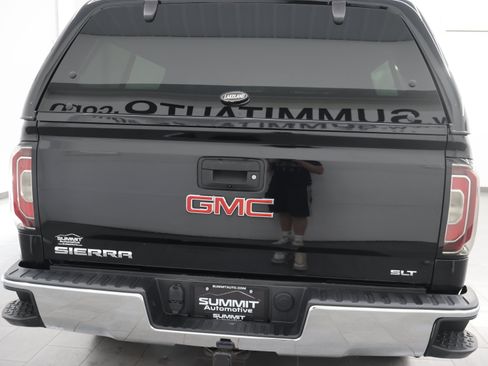 Used 2017 GMC Sierra 1500 SLT w/ Suspension Package, Off-Road AWD/4WD image 25