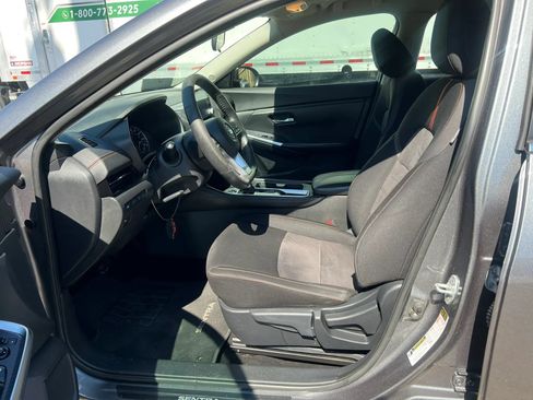 Used 2021 Nissan Sentra SR FWD image 22