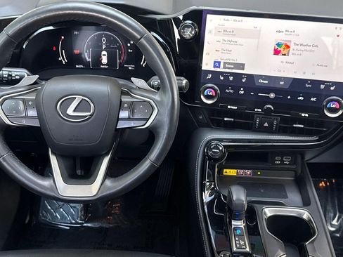 Certified 2024 Lexus NX 350 AWD w/ Vision Package image 27