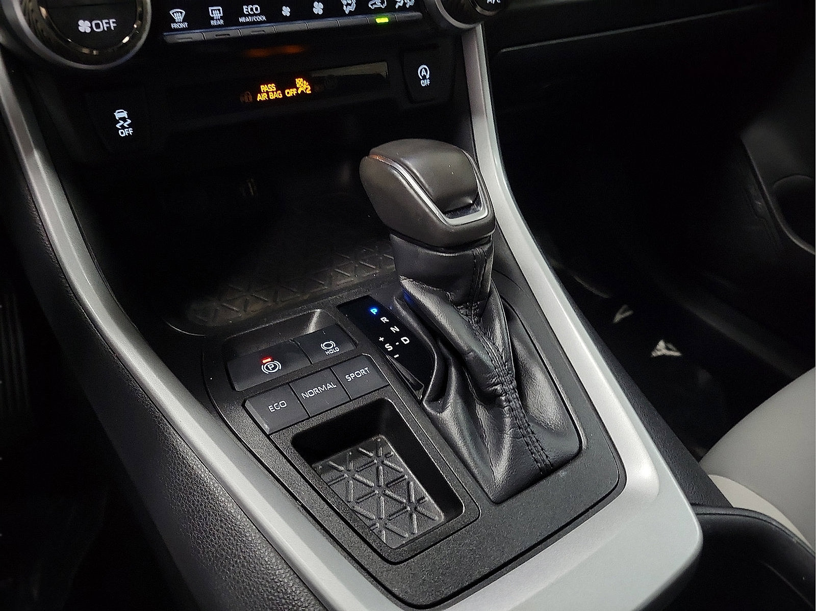 Certified 2023 Toyota RAV4 XLE Premium FWD image 17