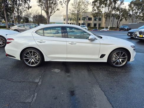 Used 2026 Genesis G70 2.5T image 8